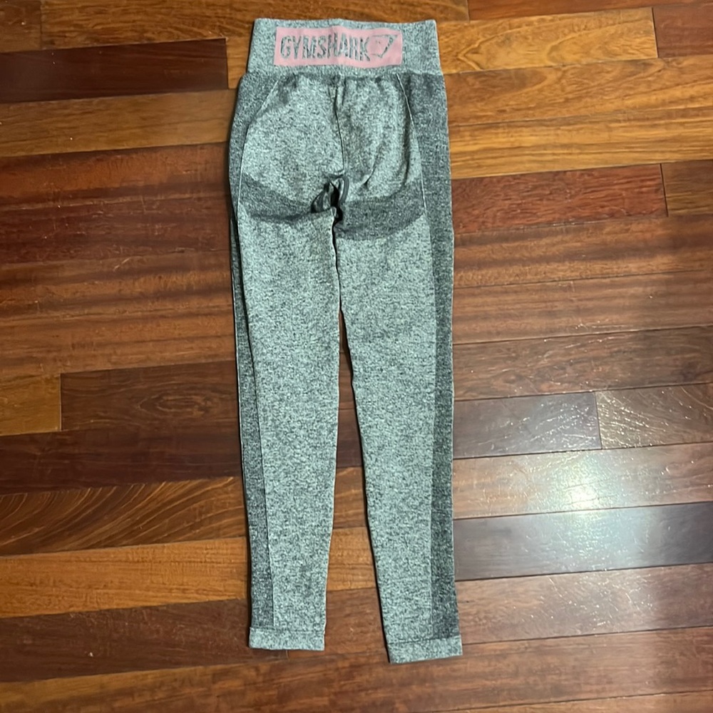 Gym Shark size small
